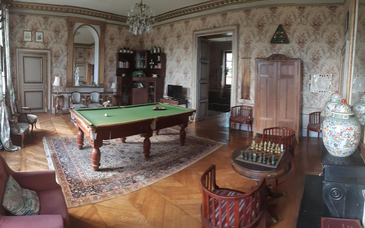 Chateau De Longeville Deux-Chaises エクステリア 写真